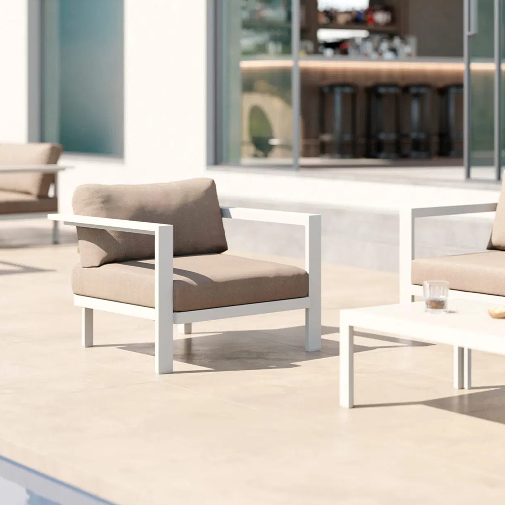 New Design Aluminum Outdoor Hotel Furniture Rattan Weaving Sofa