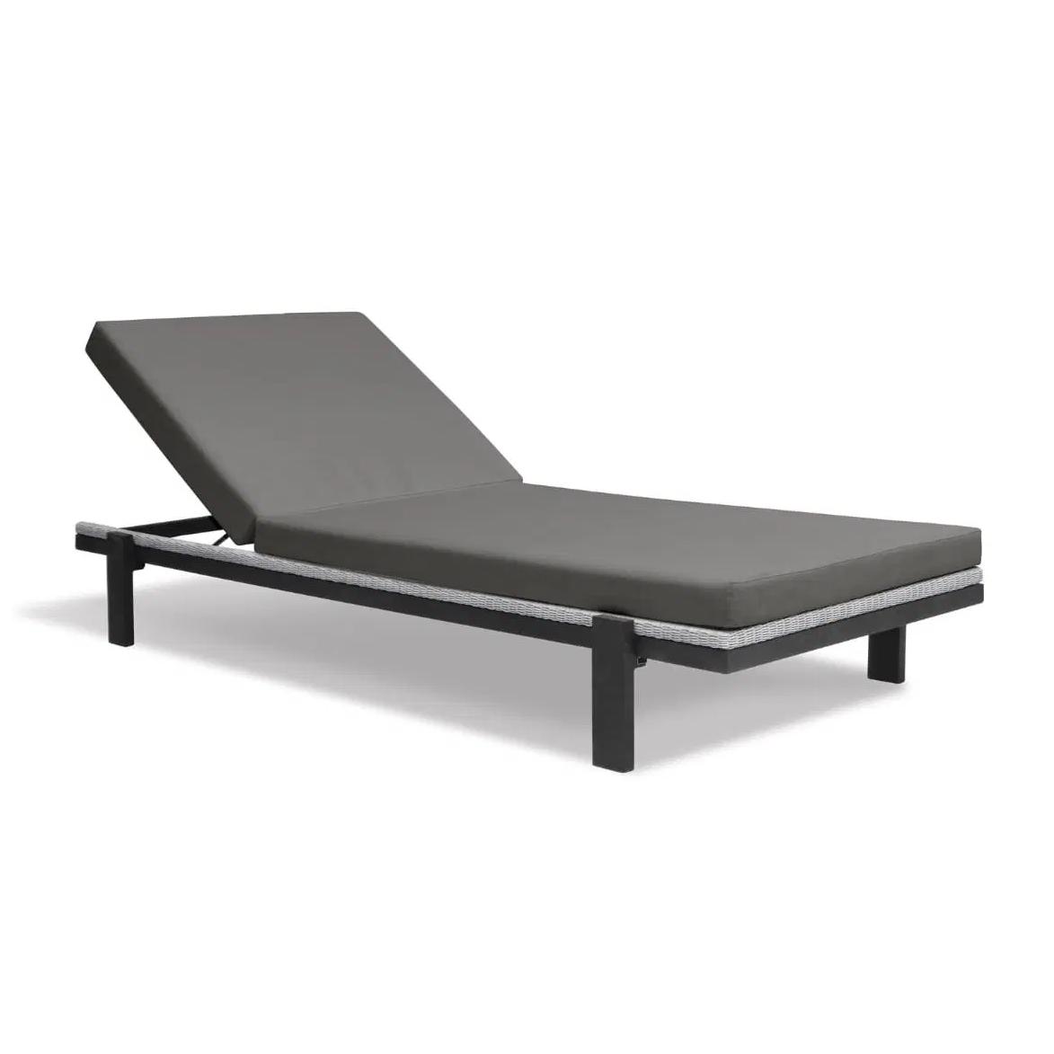 Commercial Outdoor Patio Furniture Rope Woven Beach Sun Lounger for Hotel
