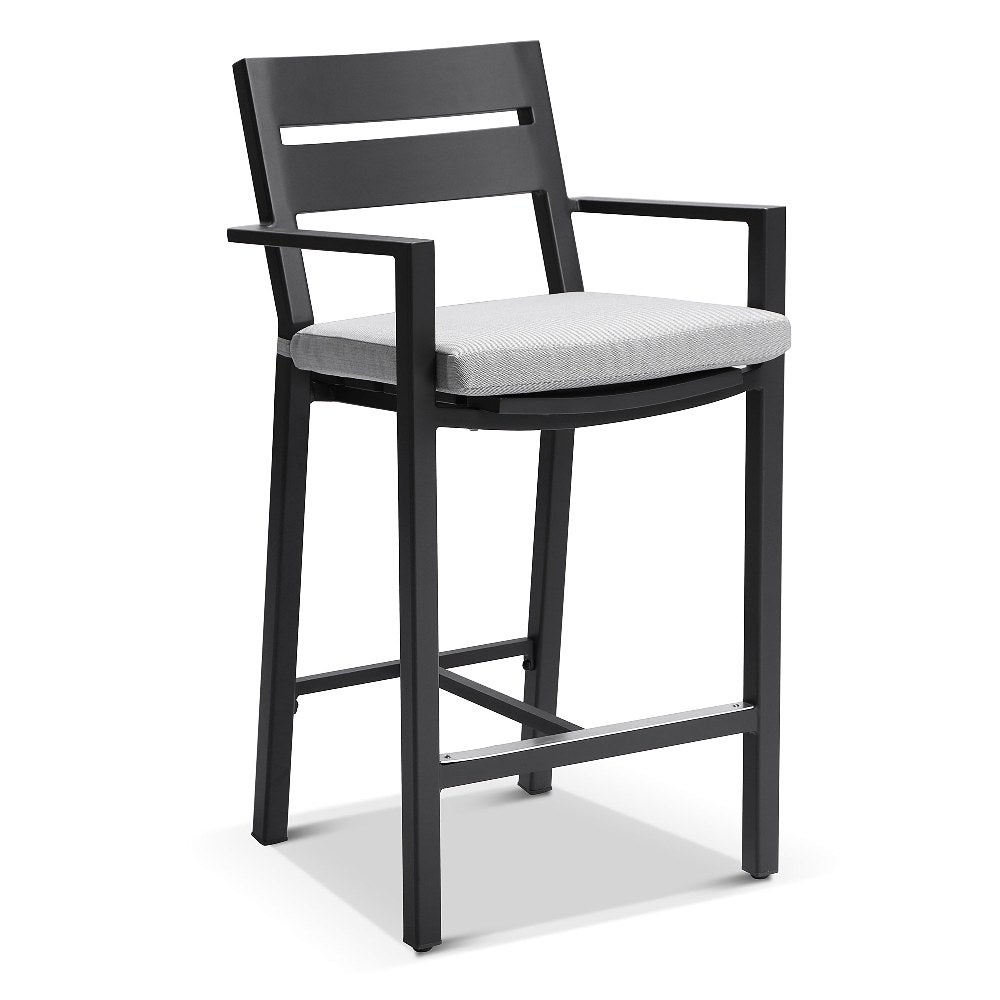 High Backrest Hotel Home Bars Outdoor Bar Table And Stools