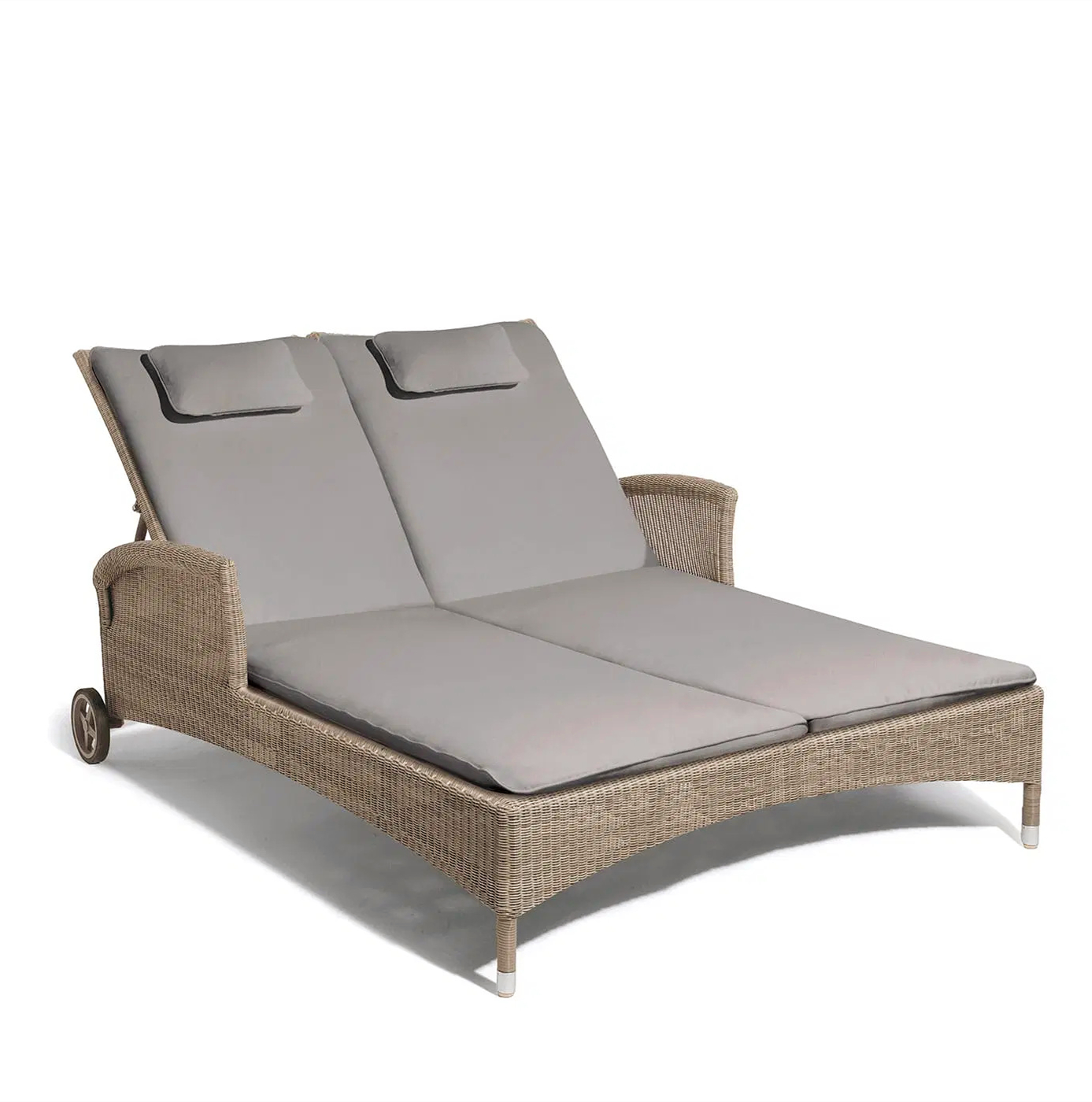 Simple Design Outdoor Aluminum Rattan Weaving Swimming Pool Sun Lounger
