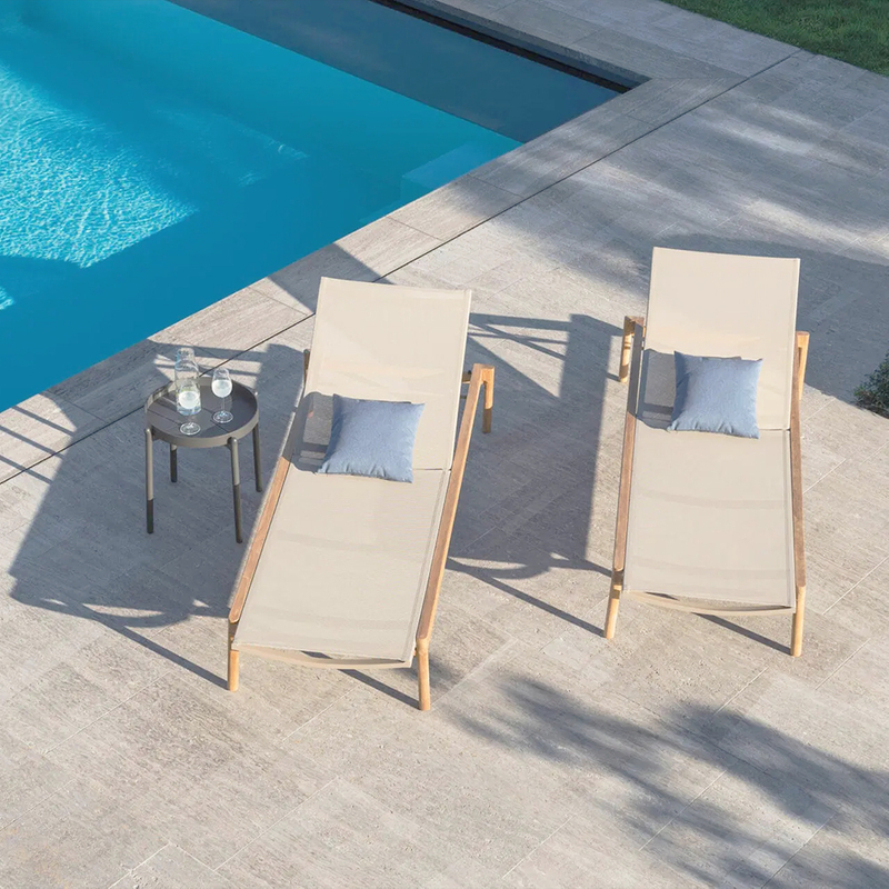 High Quality Patio Furniture Sunbed Teak Wood Sun Lounger with Cushion